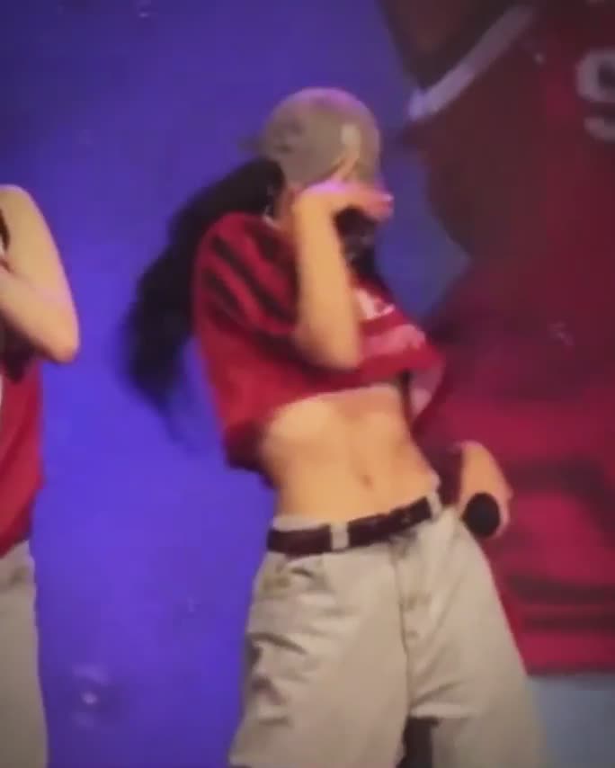 Video 1132857 from Minji (NewJeans)