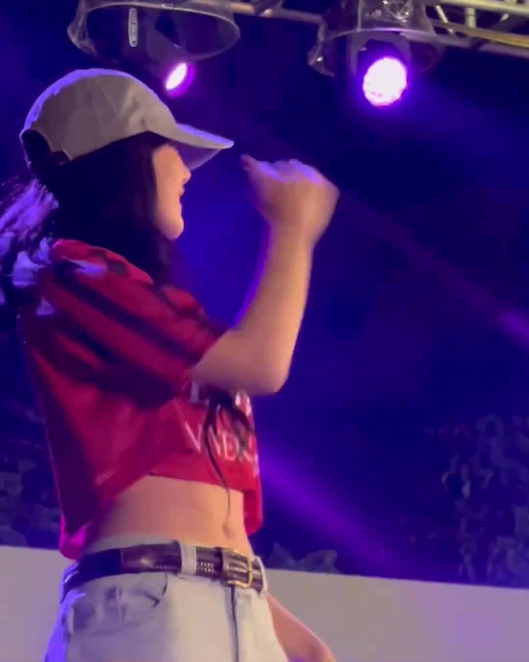 Video 1132862 from Minji (NewJeans)