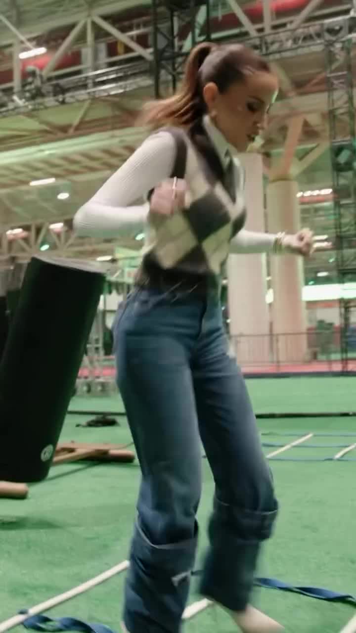 Video 1135219 from Kay Adams