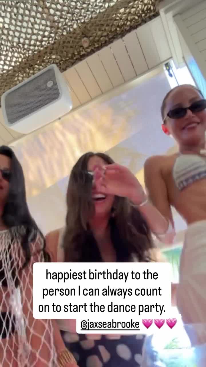 Video 1135252 from Kay Adams