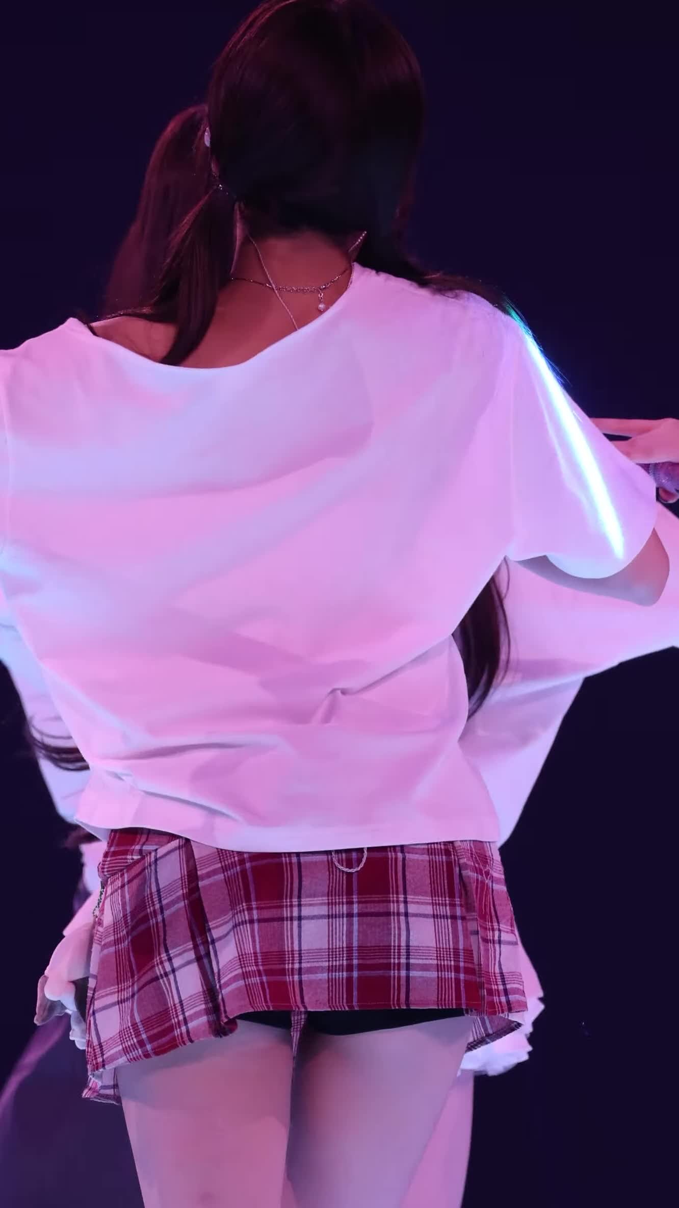 Video 1135475 from An Yujin 안유진 | YUJIN