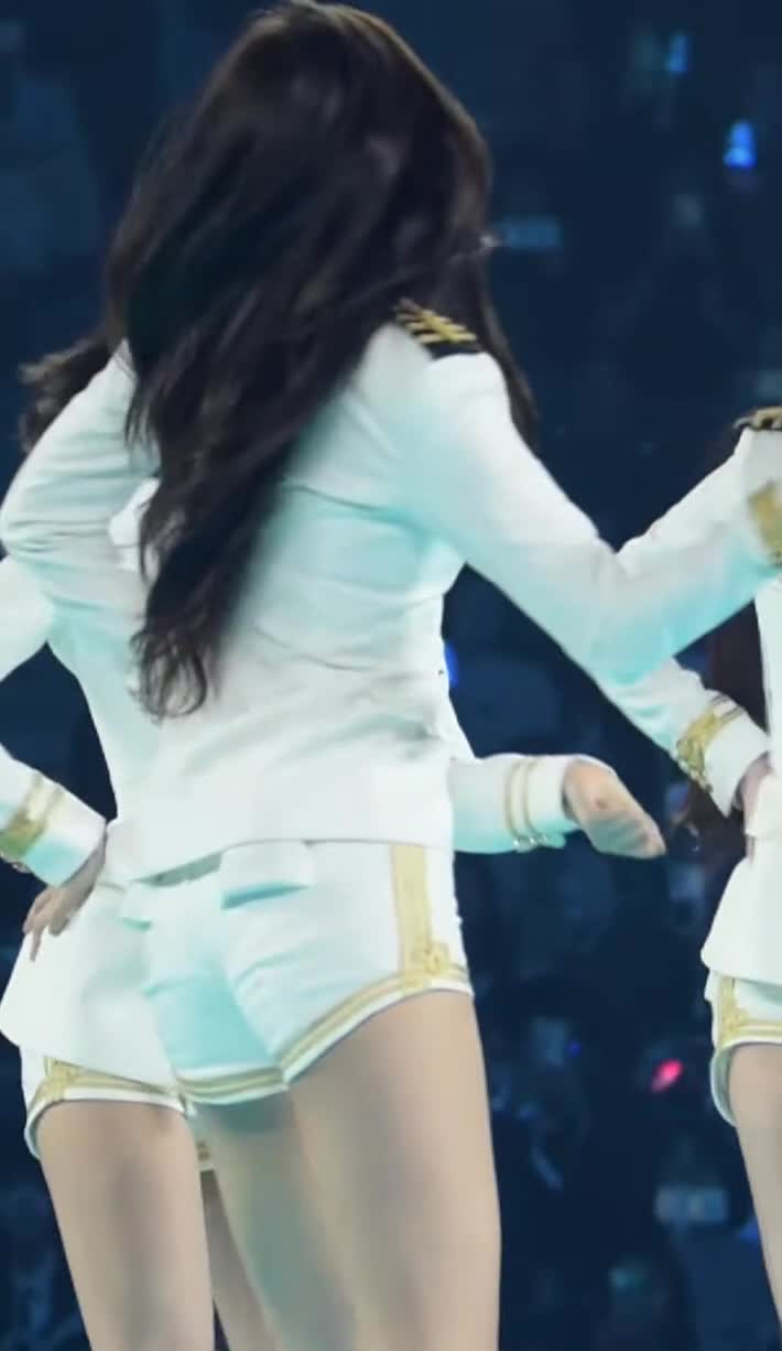 Video 1135476 from An Yujin 안유진 | YUJIN