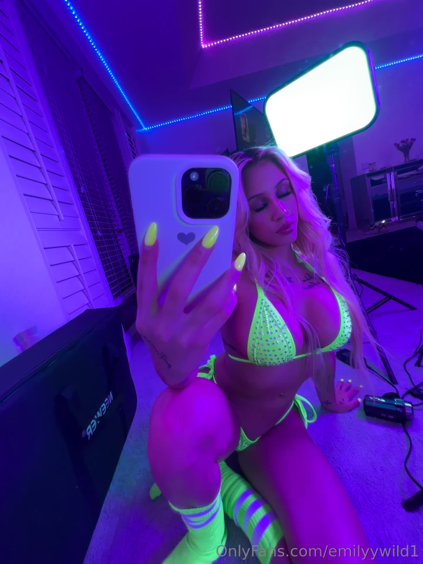 Video 1135765 from Emilyy Wild | emilyywild1 | ariirae