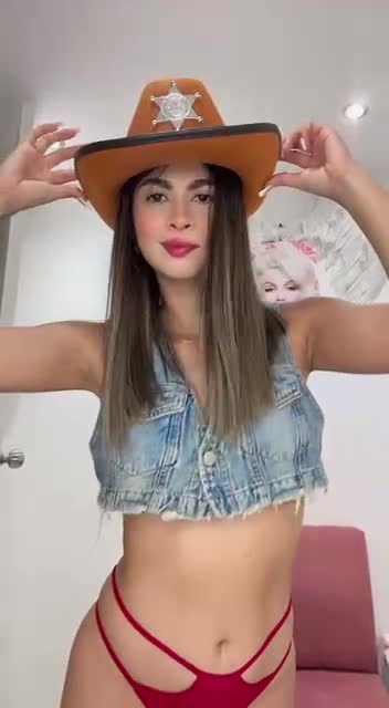 Video 1137945 from karen1116 - Karen Restrepo