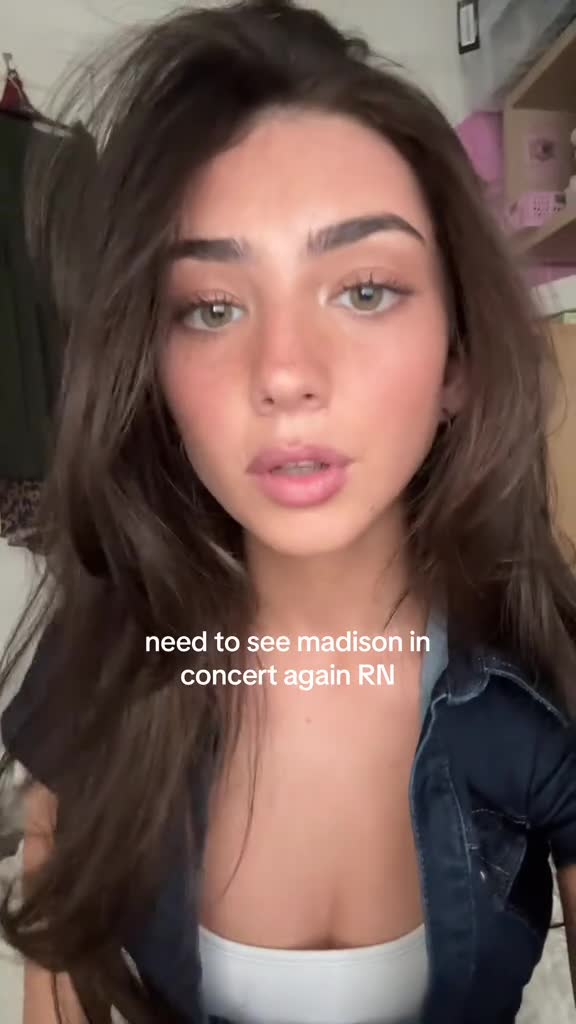 Video 1137975 from Lyzzahh / lizaseri