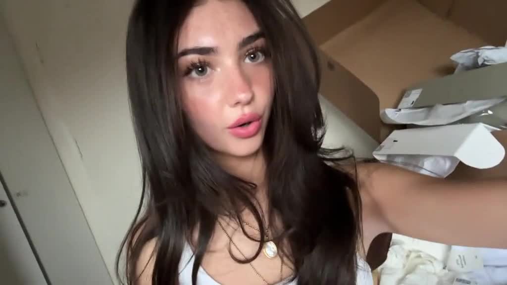 Video 1138103 from Lyzzahh / lizaseri