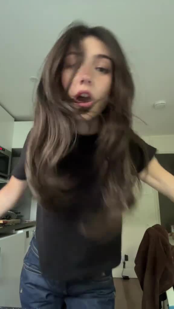 Video 1138659 from Lyzzahh / lizaseri