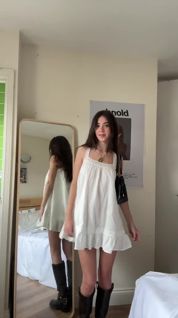 Video 1138683 from Lyzzahh / lizaseri