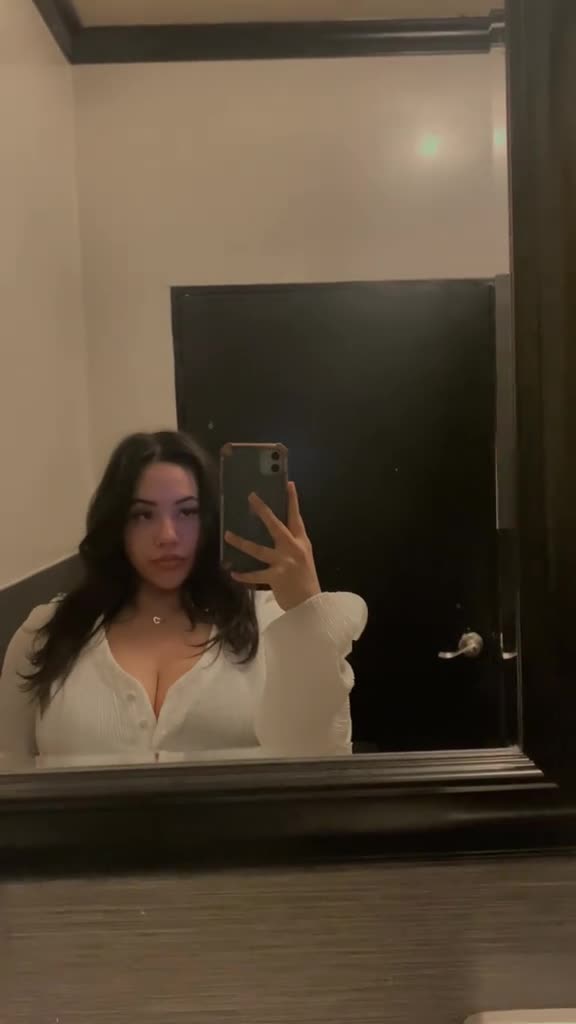 Video 1139442 from Chelsey_iniguez