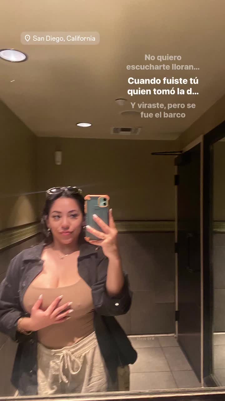 Video 1139457 from Chelsey_iniguez