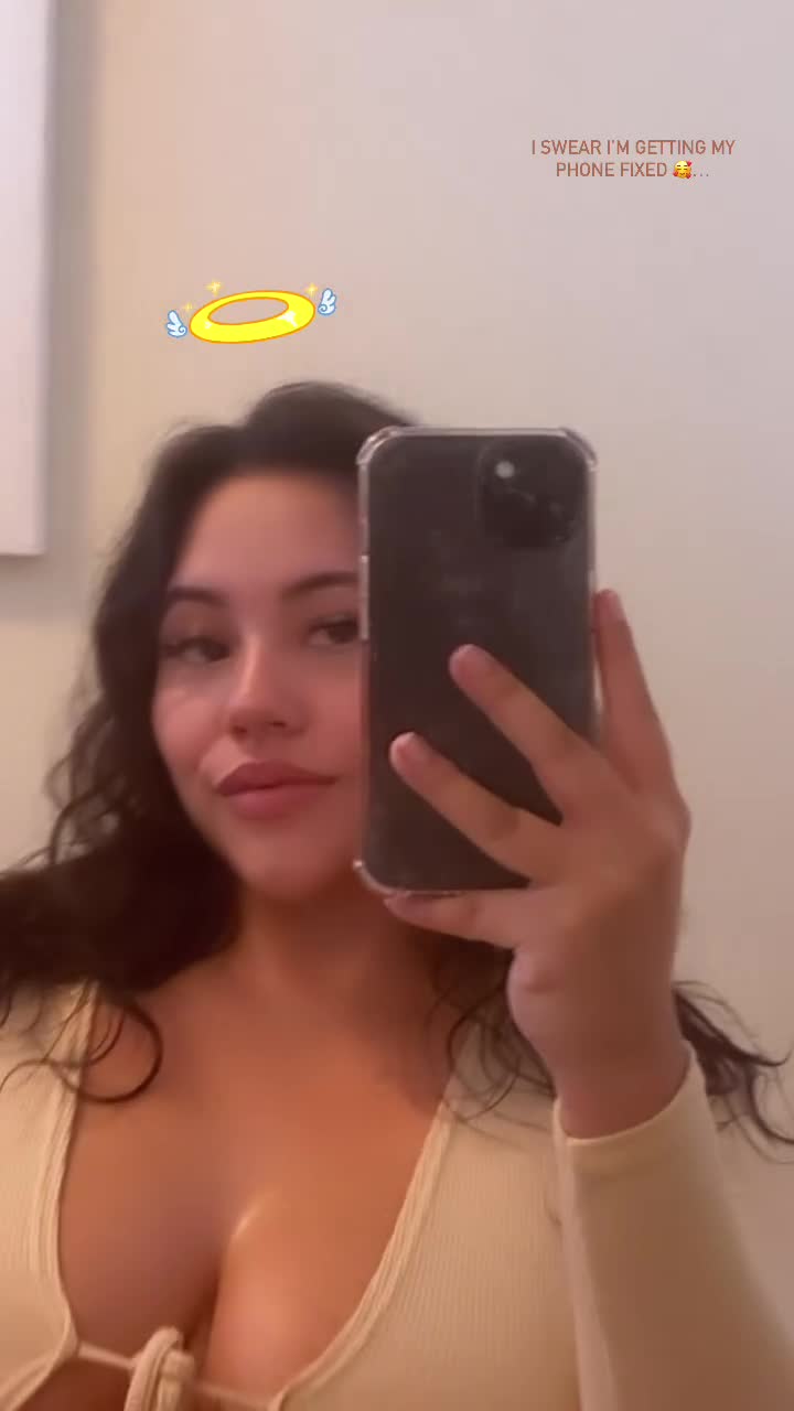 Video 1139461 from Chelsey_iniguez