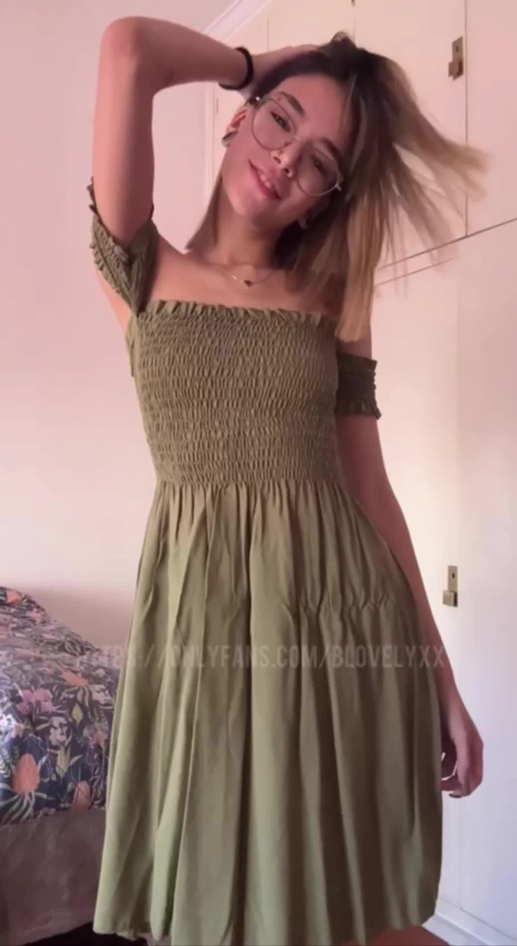 Video 1140262 from Badlovelyxx