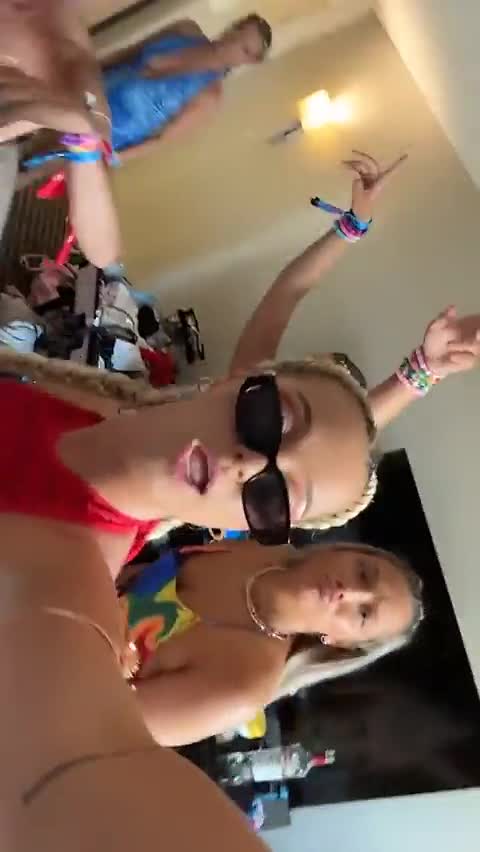 Video 1141413 from Grace.Smith222