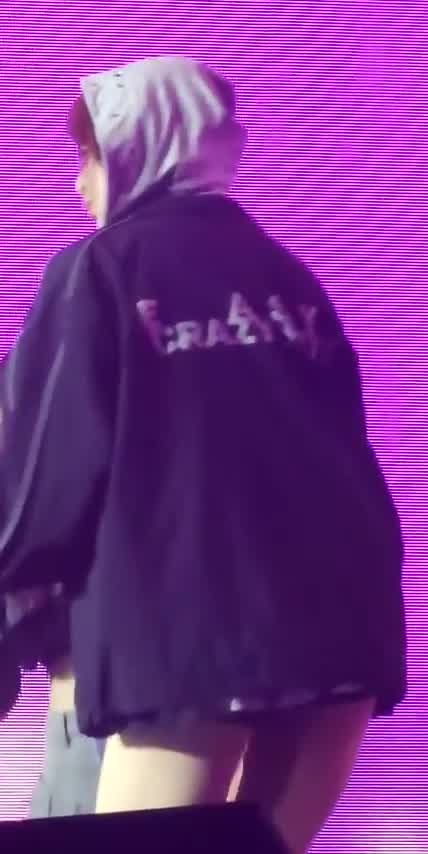 Video 1142056 from Huh Yunjin 허윤진 | LESSERAFIM