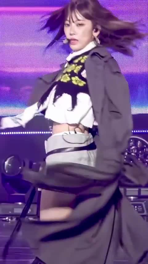 Video 1142465 from Sakura Miyawaki 宮脇 咲良 | LESSERAFIM