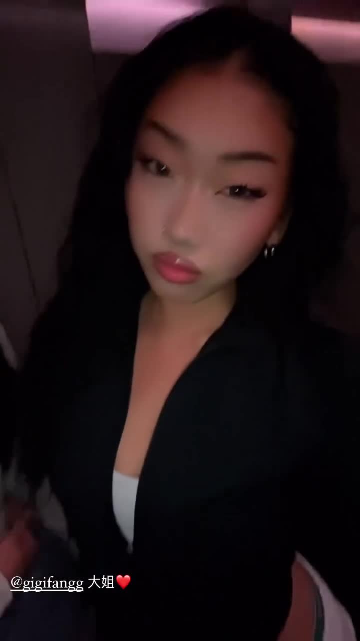 Video 1143123 from Winterfaerie / Gigi Fang