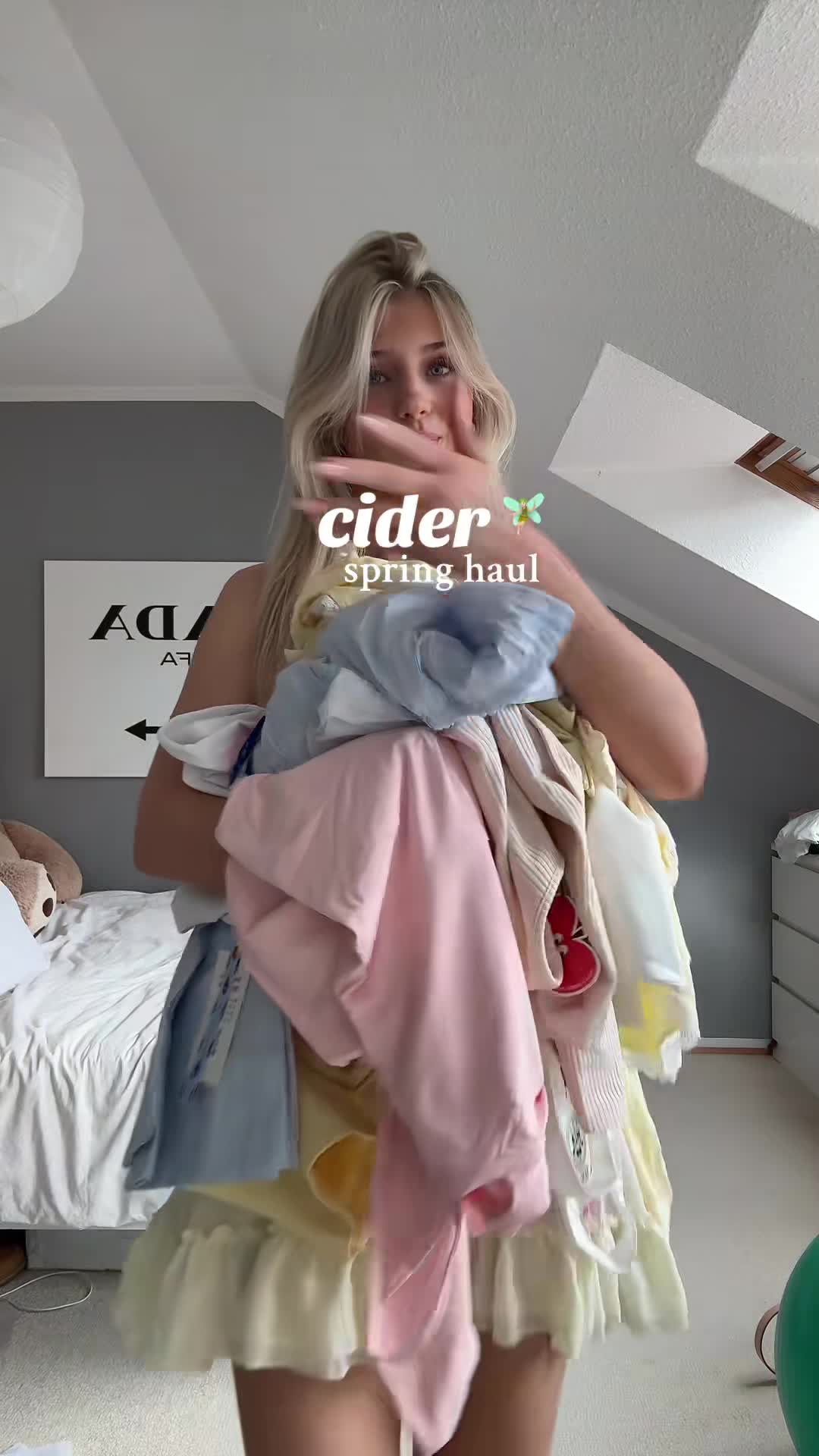 Video 1144945 from elena.zbt / Elena Zoe