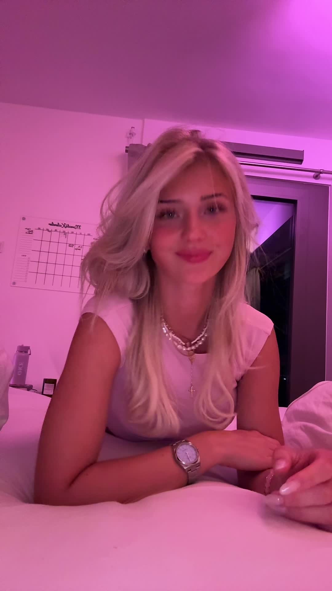 Video 1144956 from elena.zbt / Elena Zoe