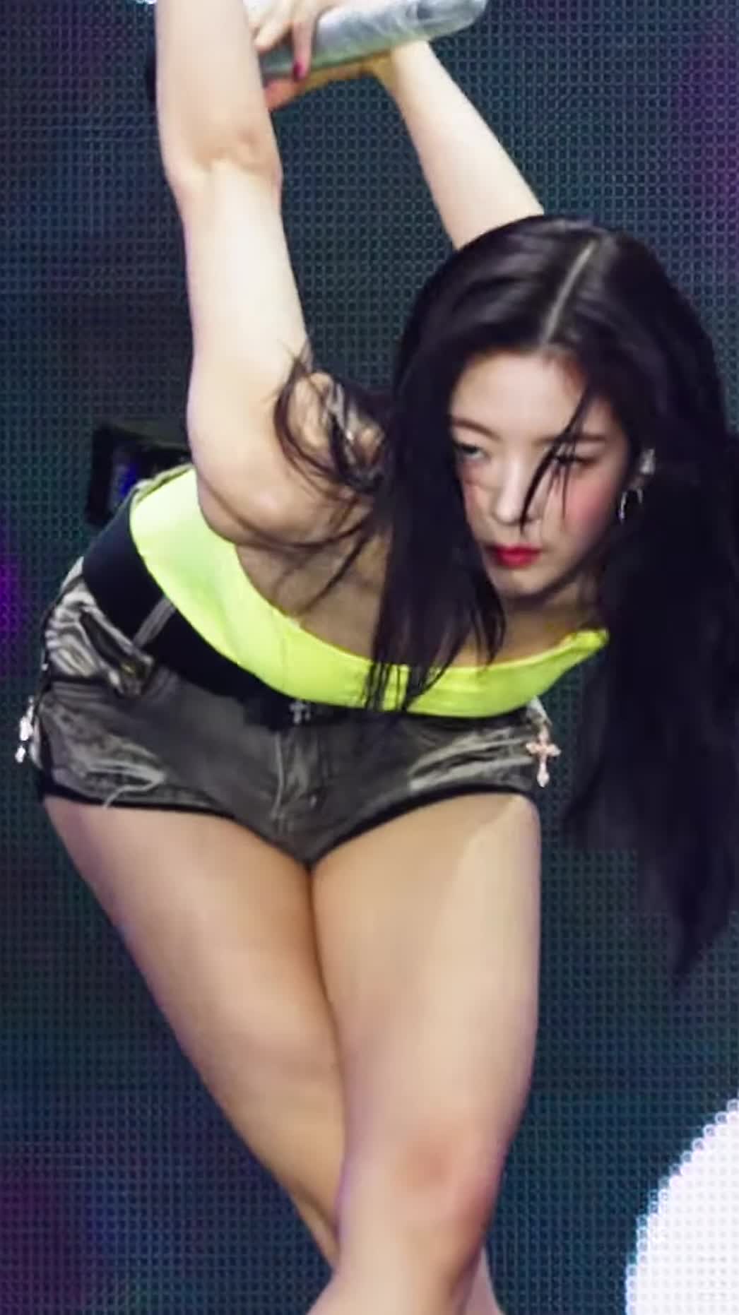 Video 1145403 from Lia - ITZY (최지수, Choi Ji-su)