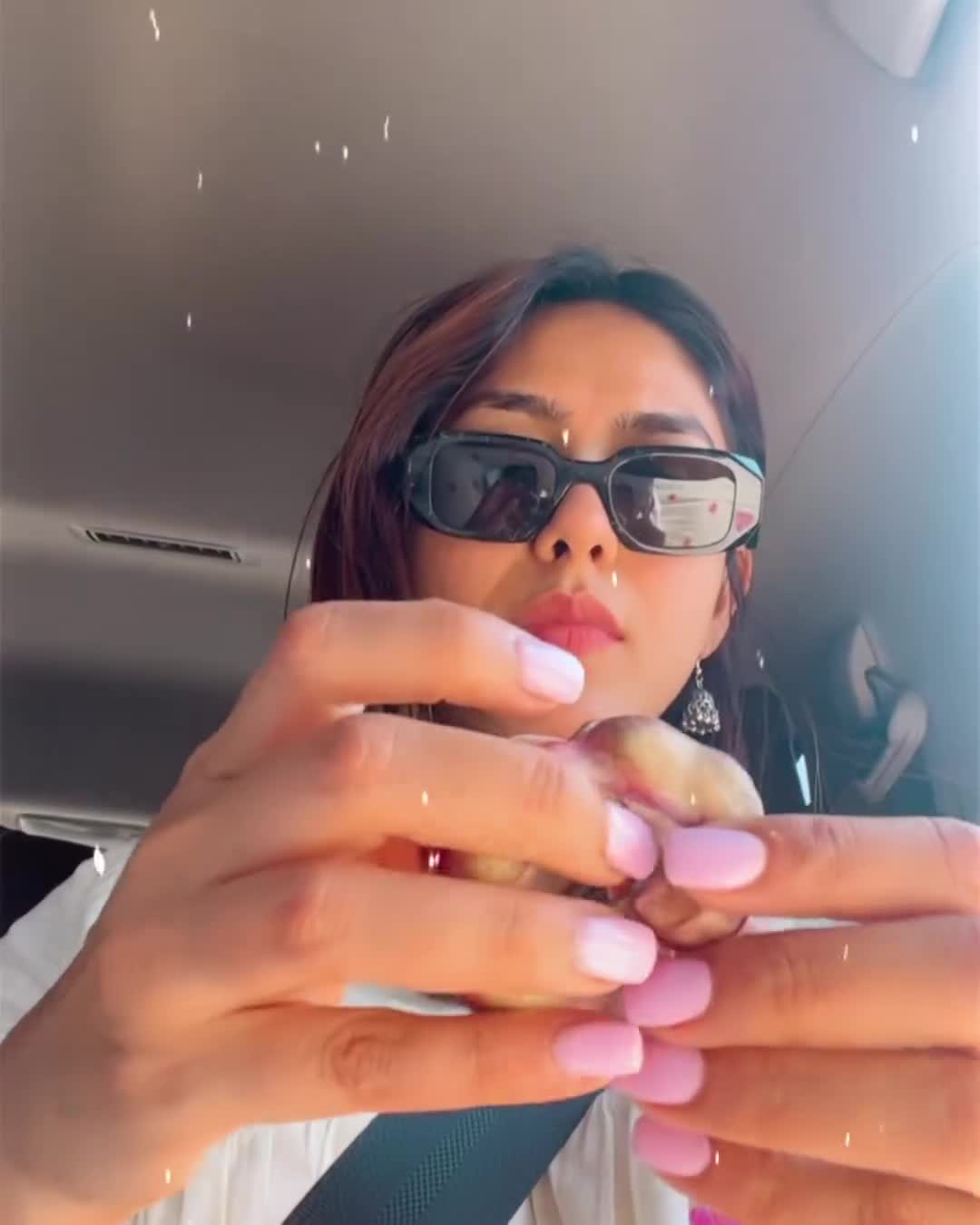 Video 1145504 from Mrunal Thakur