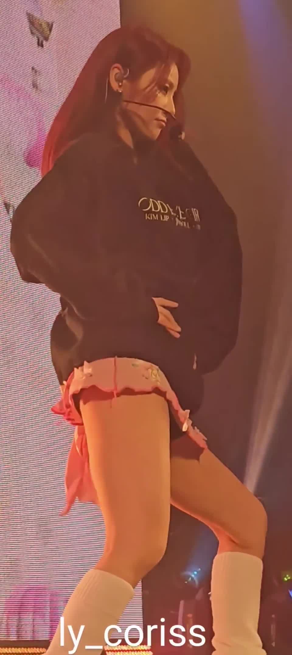 Video 1146112 from Odd Eye Circle (ARTMS / LOONA)