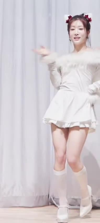Video 1146123 from Odd Eye Circle (ARTMS / LOONA)