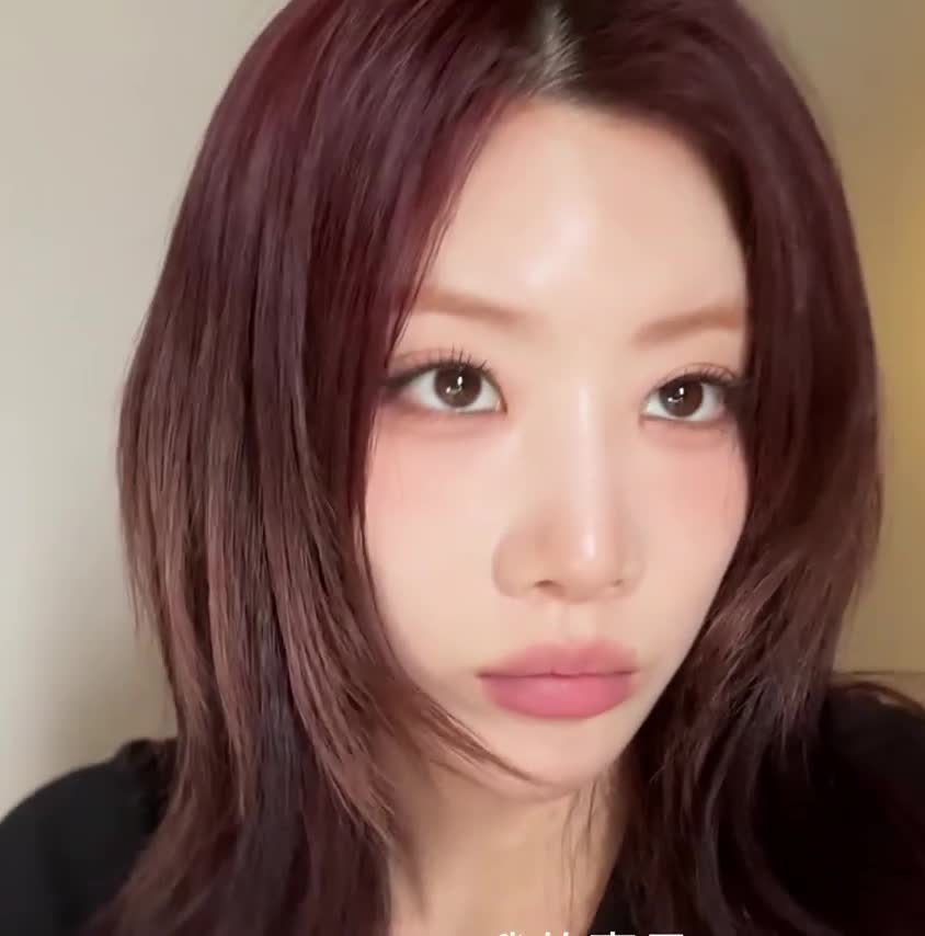 Video 1146124 from Odd Eye Circle (ARTMS / LOONA)