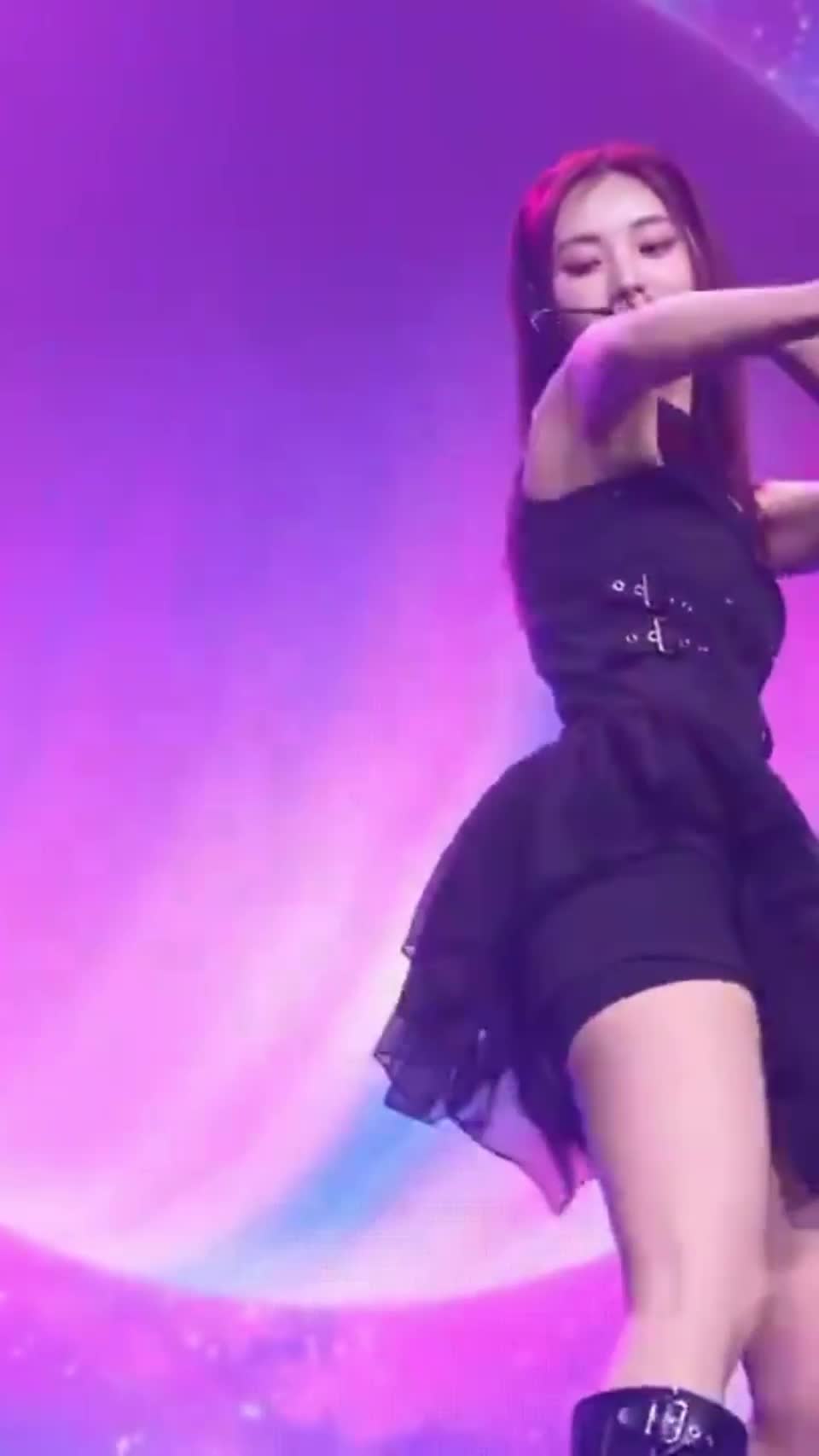 Video 1146199 from Odd Eye Circle (ARTMS / LOONA)