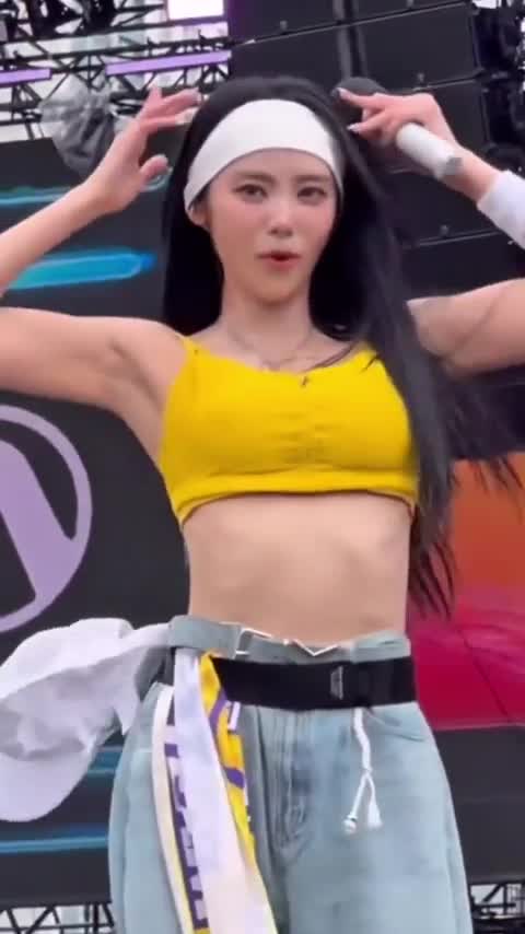 Video 1146225 from Odd Eye Circle (ARTMS / LOONA)