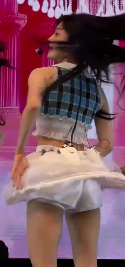 Video 1146260 from Odd Eye Circle (ARTMS / LOONA)