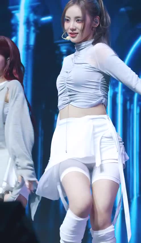 Video 1146263 from Odd Eye Circle (ARTMS / LOONA)