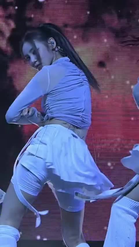 Video 1146279 from Odd Eye Circle (ARTMS / LOONA)