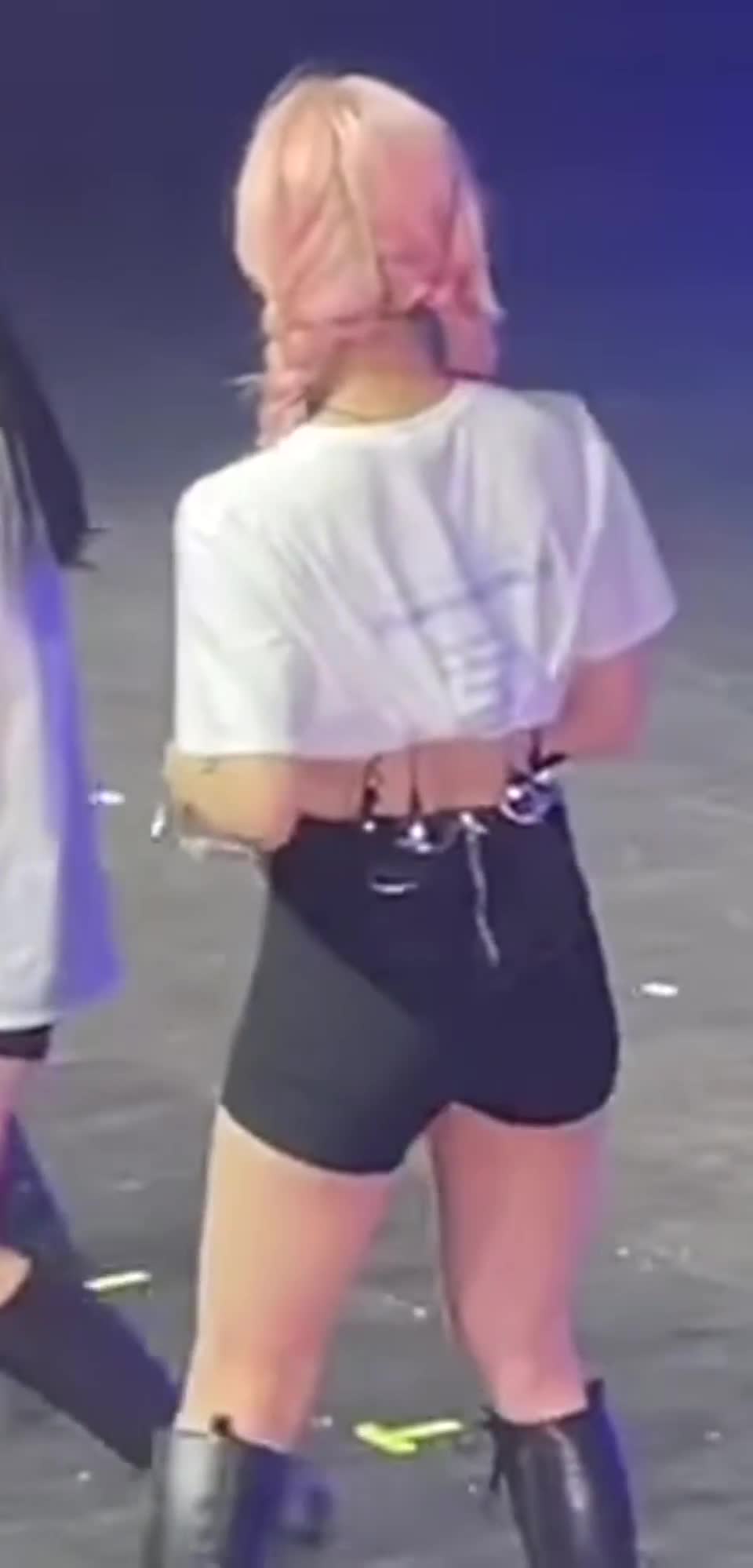 Video 1146290 from Odd Eye Circle (ARTMS / LOONA)