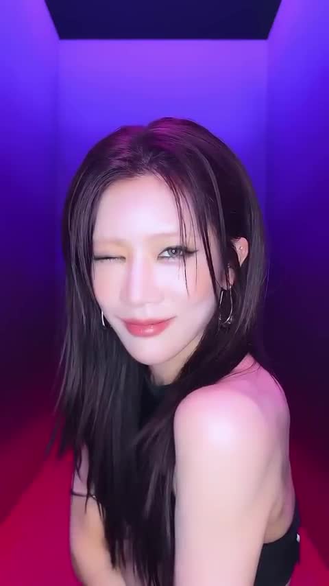 Video 1146293 from Odd Eye Circle (ARTMS / LOONA)