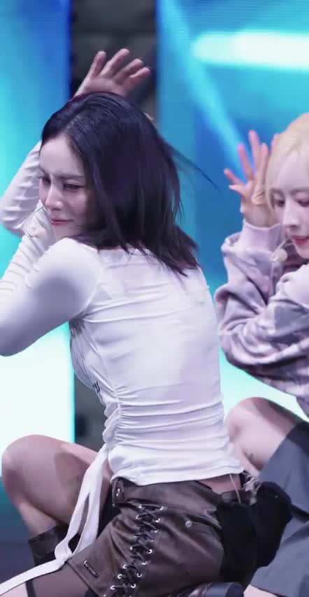 Video 1146310 from Odd Eye Circle (ARTMS / LOONA)