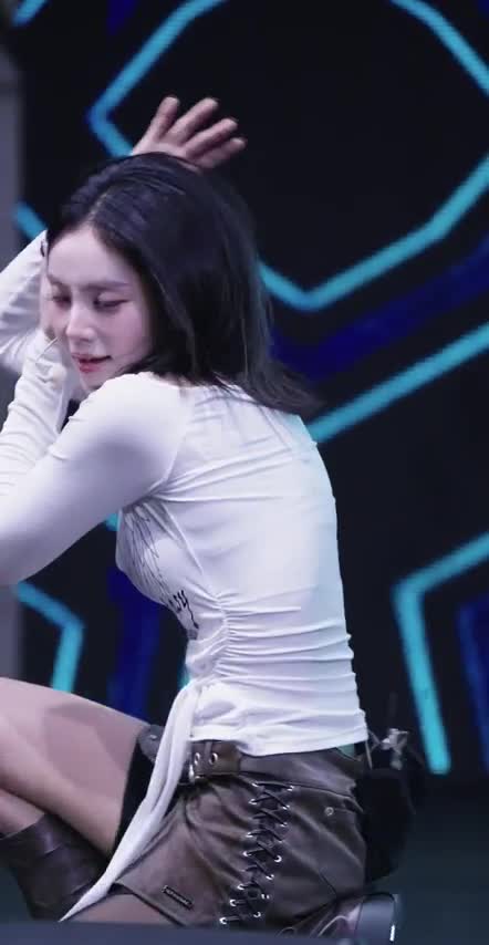 Video 1146319 from Odd Eye Circle (ARTMS / LOONA)