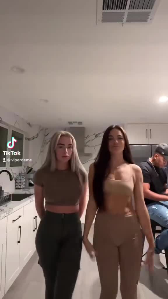 Video 1146390 from Viperous