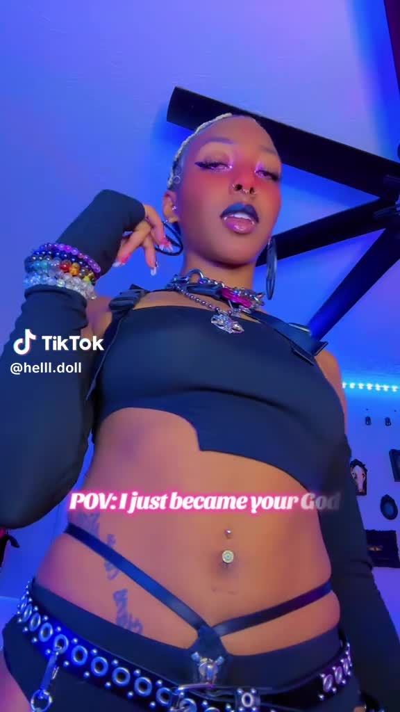 Video 1146471 from Priestess Doll / helll.doll / HelllDoll_