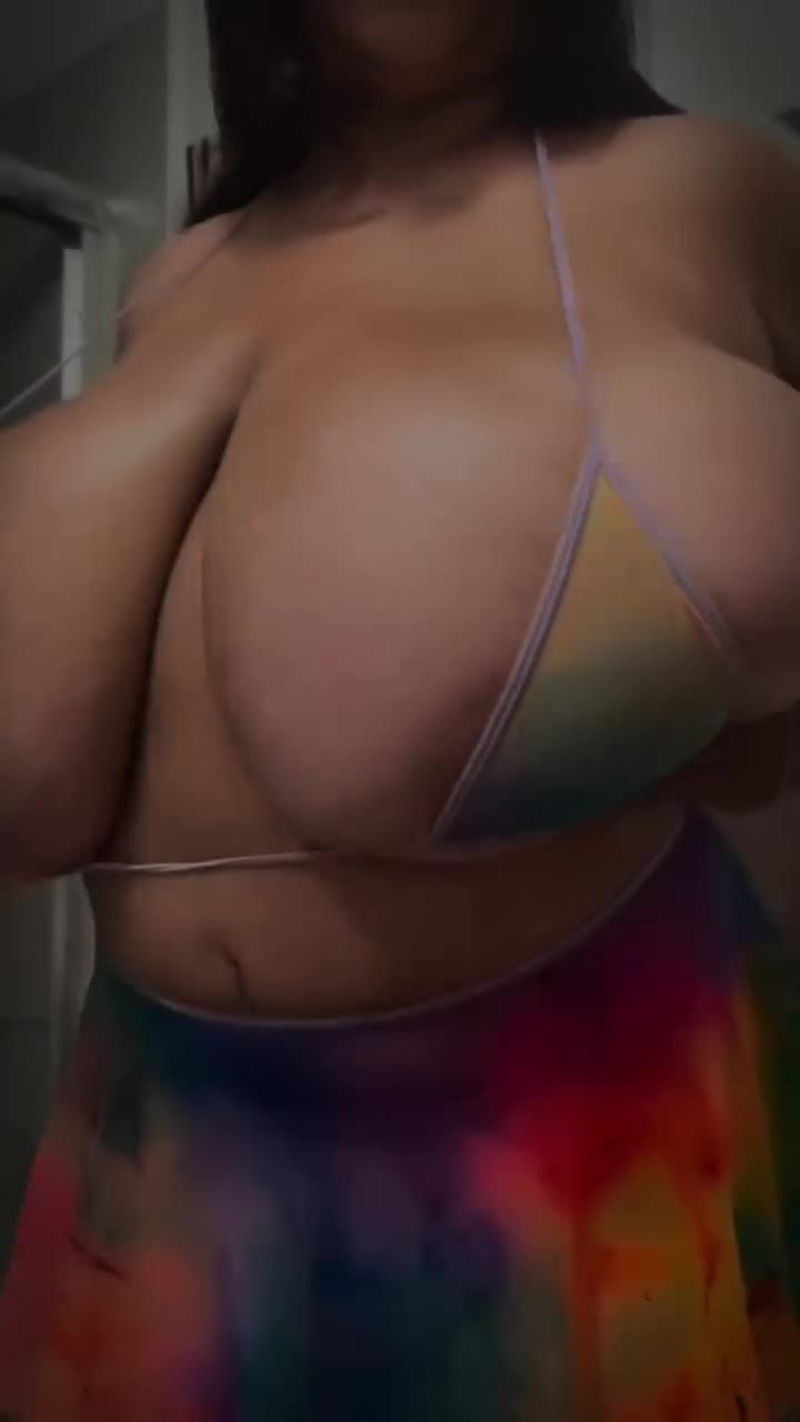 Video 1146691 from Roxi Red