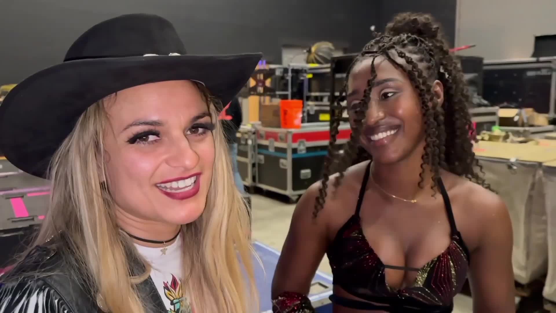 Video 1146692 from Queen Aminata / amisylle - AEW