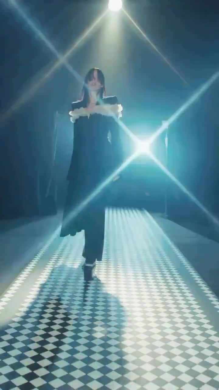 Video 1146729 from Caroline Polachek