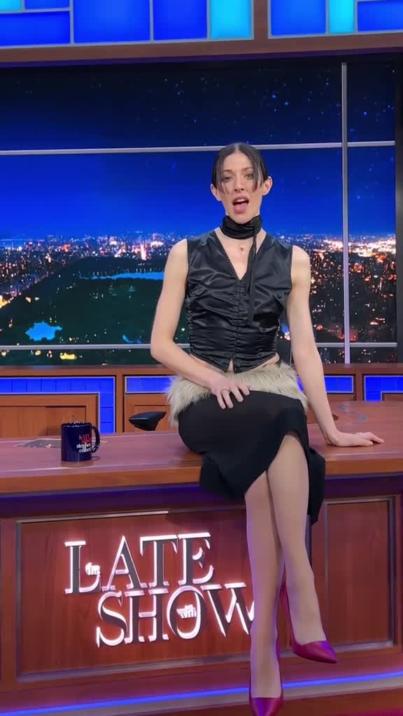 Video 1146737 from Caroline Polachek