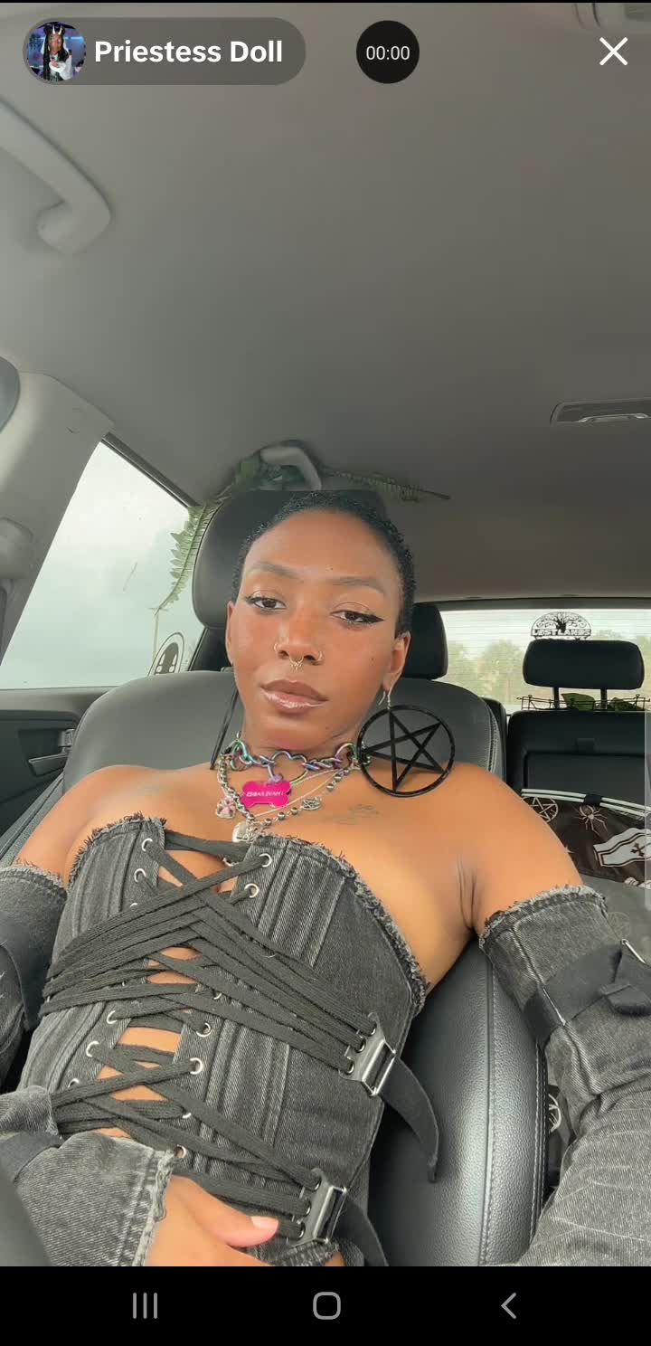 Video 1149197 from Priestess Doll / helll.doll / HelllDoll_