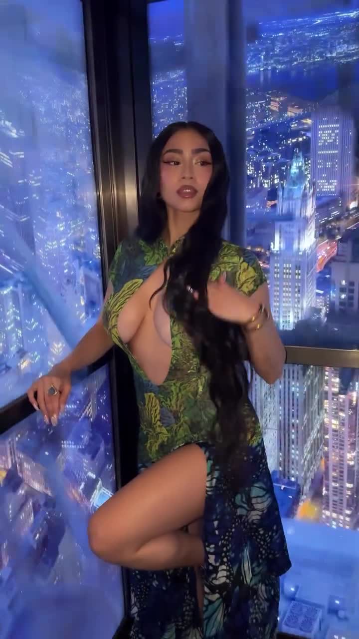 Video 1149361 from Paloma Mami