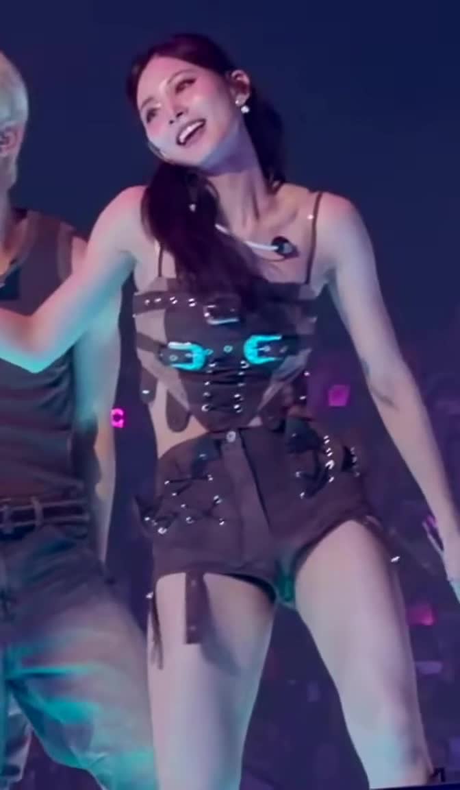 Video 1149419 from Tzuyu (Chiu Chú-jû) | Twice