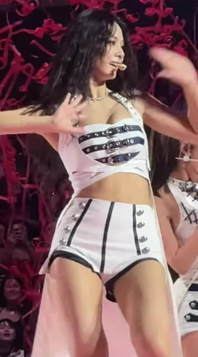 Video 1149563 from Tzuyu (Chiu Chú-jû) | Twice