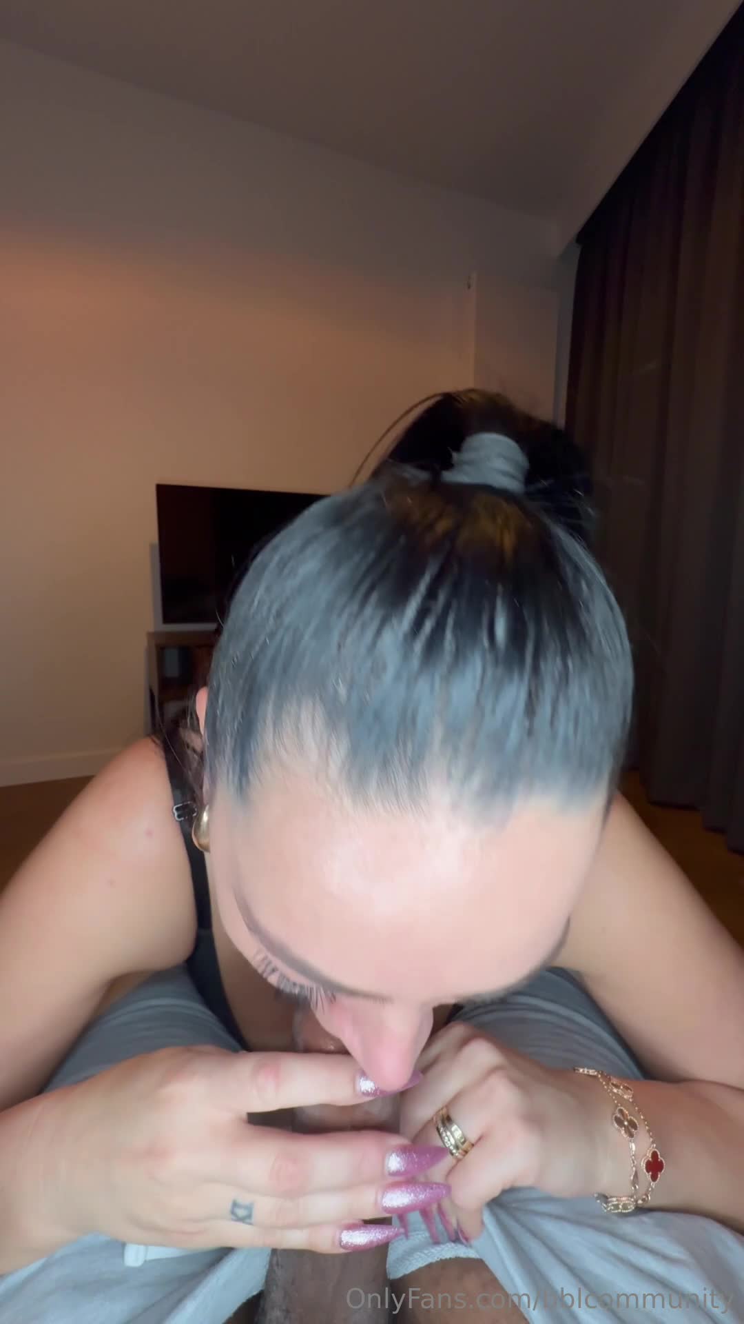 Video 1150232 from Busty Klara - bklara11