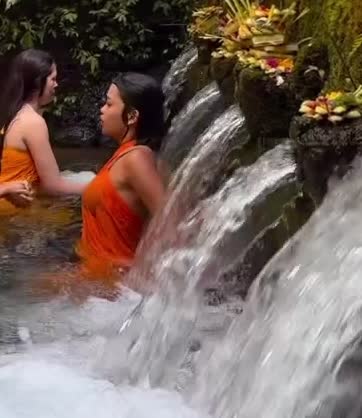 Video 1150413 from Alyssa Silos / Alythuh