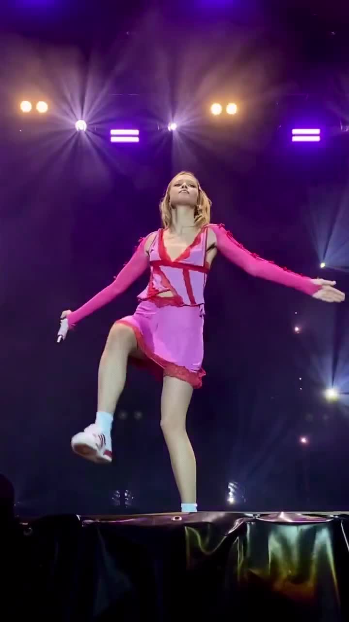 Video 1151012 from Angèle Van Laeken