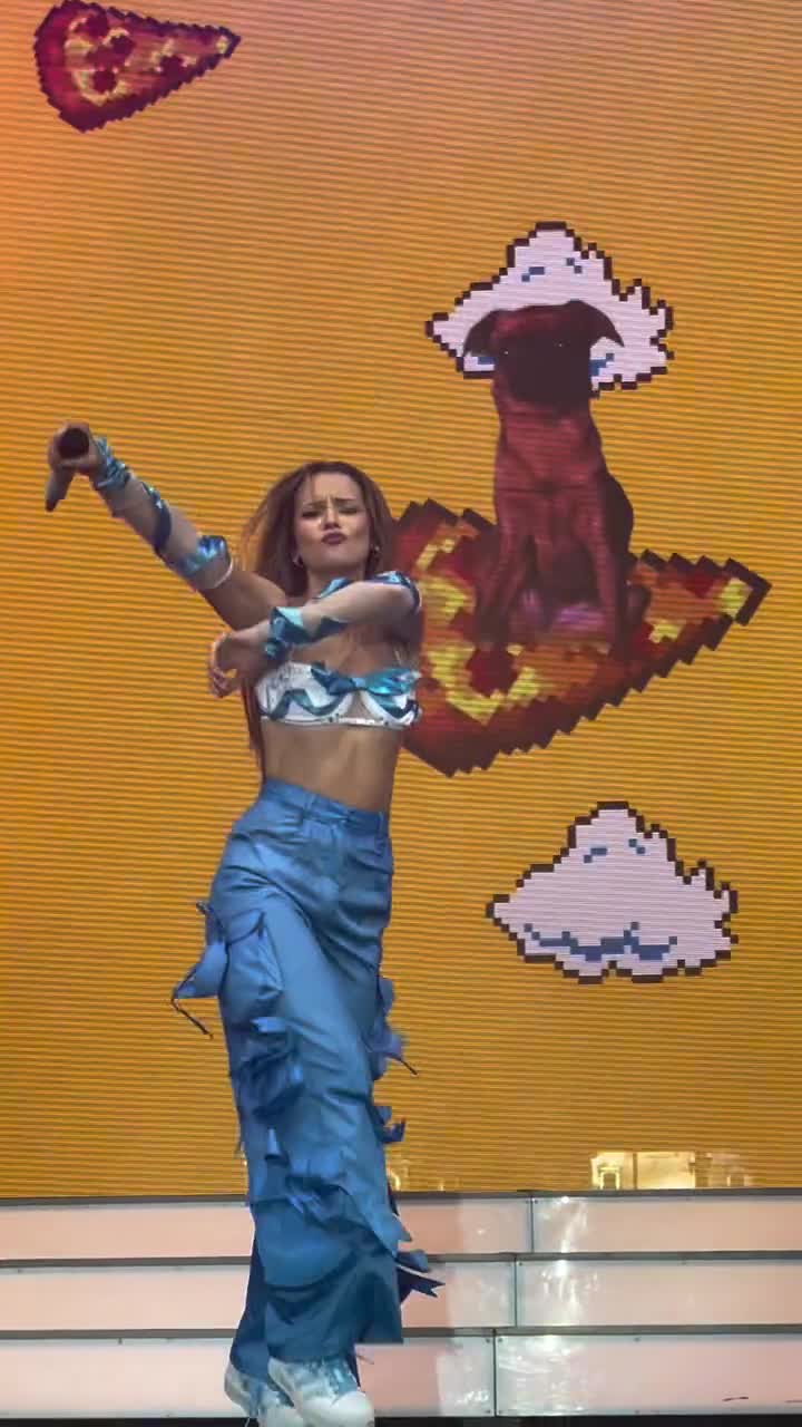 Video 1151022 from Angèle Van Laeken